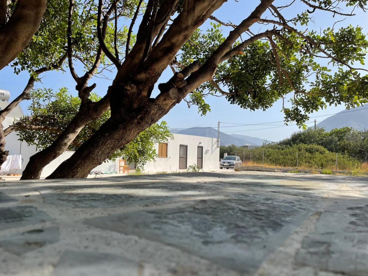 Haroupia Elafonisi Exterior foto